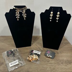 NWT Paparazzi 6 Pc Gold Pearl Cluster Earrings